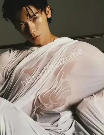 许光汉健身肌肉争议